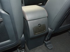 2016款 1.8T CVT优雅型7座
