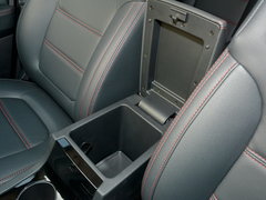 2016款 1.8T CVT优雅型7座