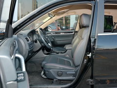 2016款 1.8T CVT优雅型7座