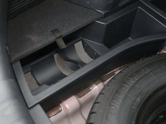2016款 1.8T 自动尊荣型