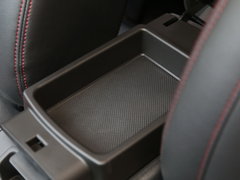 2016款 1.8T 自动尊荣型
