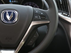 2016款 1.8T 自动尊荣型