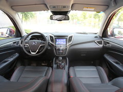 2016款 1.8T 自动尊荣型