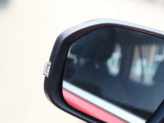 2016款 1.8T 自动尊荣型