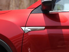 2016款 1.8T 自动尊荣型