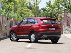 2016款 1.8T 自动尊荣型