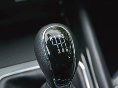 2016款 1.5T 手动豪华型
