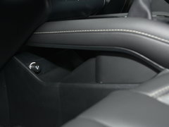 2016款 1.5T 手动豪华型