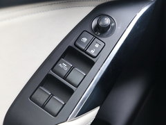 2016款 2.5L 自动四驱蓝天激情版