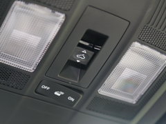 2016款 2.5L 自动四驱蓝天激情版