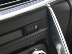 2016款 2.5L 自动四驱蓝天激情版