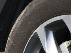 2016款 2.5L 自动四驱蓝天激情版
