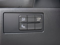 2016款 2.5L 自动四驱蓝天激情版