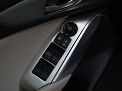 2016款 2.5L 自动四驱蓝天激情版