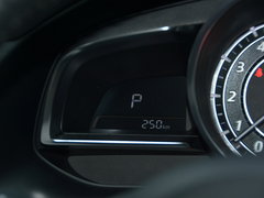 2016款 2.5L 自动四驱蓝天激情版