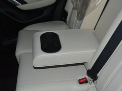 2016款 2.5L 自动四驱蓝天激情版