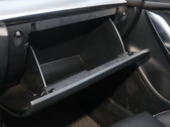 2016款 2.5L 自动四驱蓝天激情版