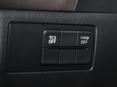 2016款 2.5L 自动四驱蓝天激情版