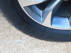 2016款 2.5L 自动四驱蓝天激情版