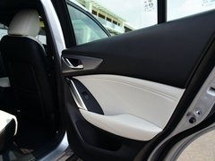 2016款 2.5L 自动四驱蓝天无畏版