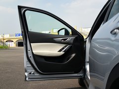 2016款 2.5L 自动四驱蓝天无畏版