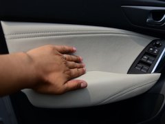 2016款 2.5L 自动四驱蓝天无畏版