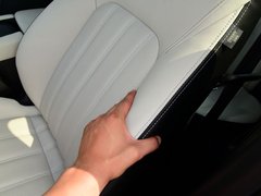 2016款 2.5L 自动四驱蓝天无畏版