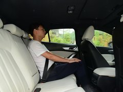 2016款 2.5L 自动四驱蓝天无畏版