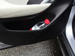 2016款 2.5L 自动四驱蓝天无畏版