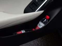 2016款 2.5L 自动四驱蓝天无畏版