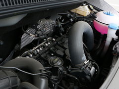 2016款 2.0TSI 四驱舒适版8座