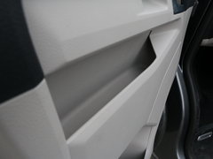 2016款 2.0TSI 四驱舒适版8座