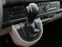 2016款 2.0TSI 四驱舒适版8座