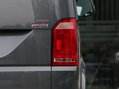 2016款 2.0TSI 四驱舒适版8座