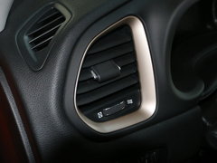2016款 2.0L 自动四驱75周年致敬版