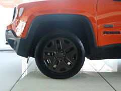 2016款 2.0L 自动四驱75周年致敬版