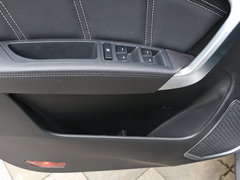 2016款 1.8L 手动尊贵型