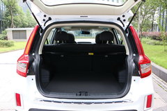 2016款 1.8L 手动尊贵型