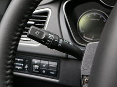 2016款 1.8L 手动尊贵型