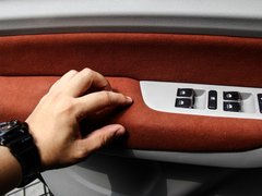 2016款 1.5L 尊贵型