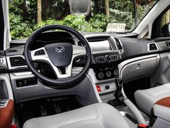 2016款 1.5L 尊贵型