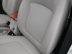 2016款 1.5L 尊贵型