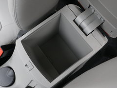 2016款 1.5L 尊贵型