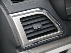 2016款 1.5L 尊贵型