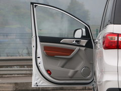 2016款 1.5L 尊贵型