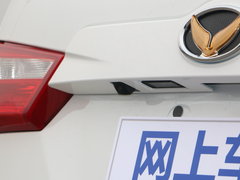 2016款 1.5L 尊贵型