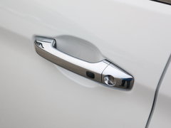 2016款 1.5L 尊贵型