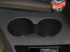 2016款 1.5T 手动旗舰型