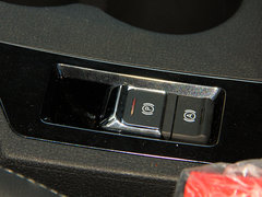 2016款 1.5T 手动旗舰型