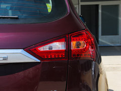 2016款 1.5T 手动旗舰型